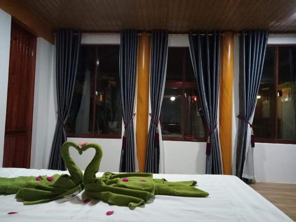 Phong Nha Rice Field Homestay ภายนอก รูปภาพ